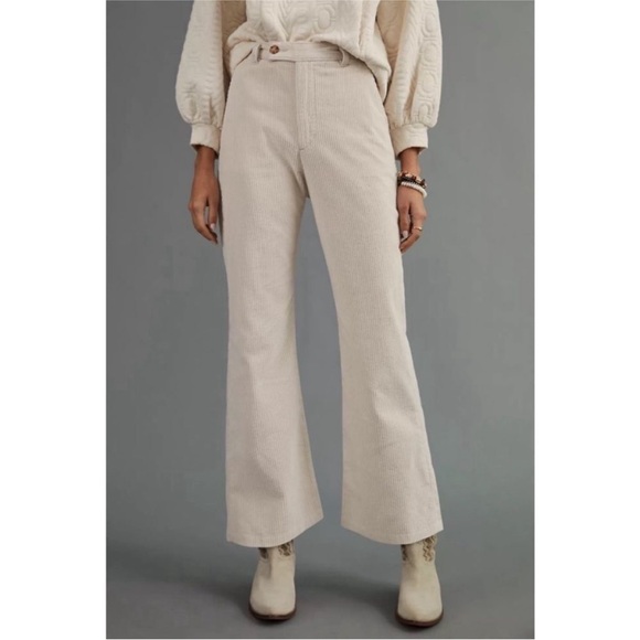 Levi’s Premium Math Club Flare Crop Corduroy Pants In Cream Size 27 - Picture 1 of 7
